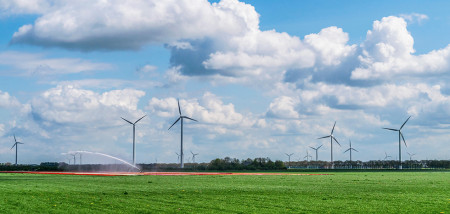 windenergie tulpen windturbine windmolen energie beregening